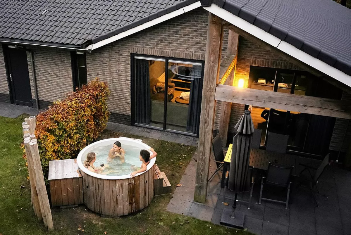 Ferienhaus mit Whirlpool